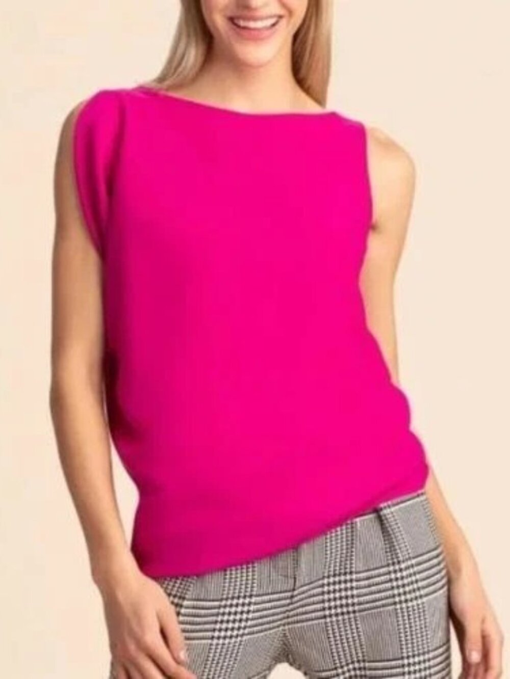 NWT Trina Turk Size Medium Hot Fuchsia Pink Sunset Sleeveless Asymmetric Top NEW